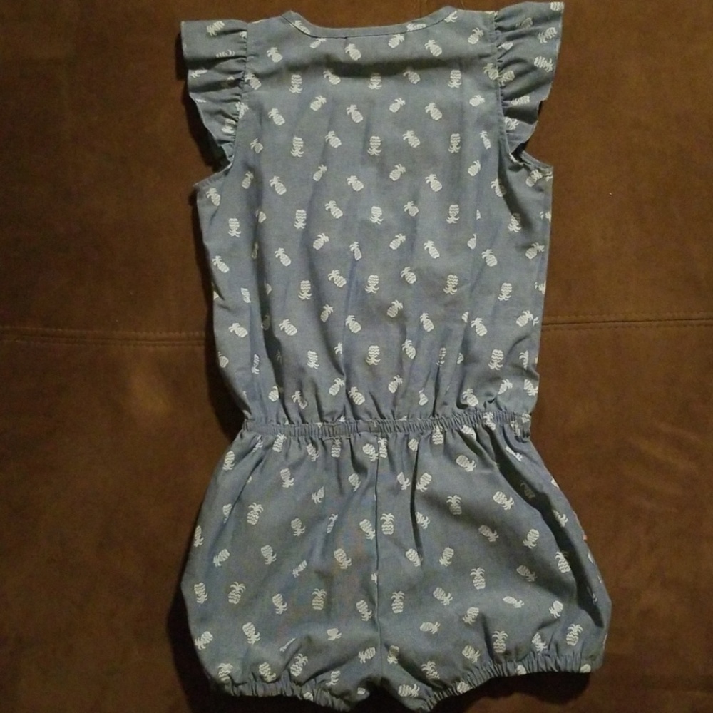 Romper - Picture 2 of 2